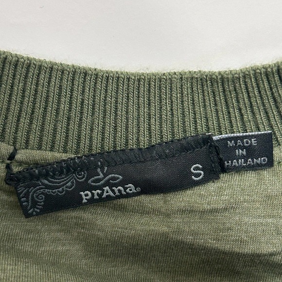 Prana Polar Escape Sweatshirt Fleece Camo Crewneck Womens Size Small - Picture 8 of 13